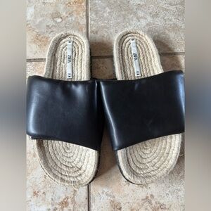 Zara Black Leather Slide Sandals